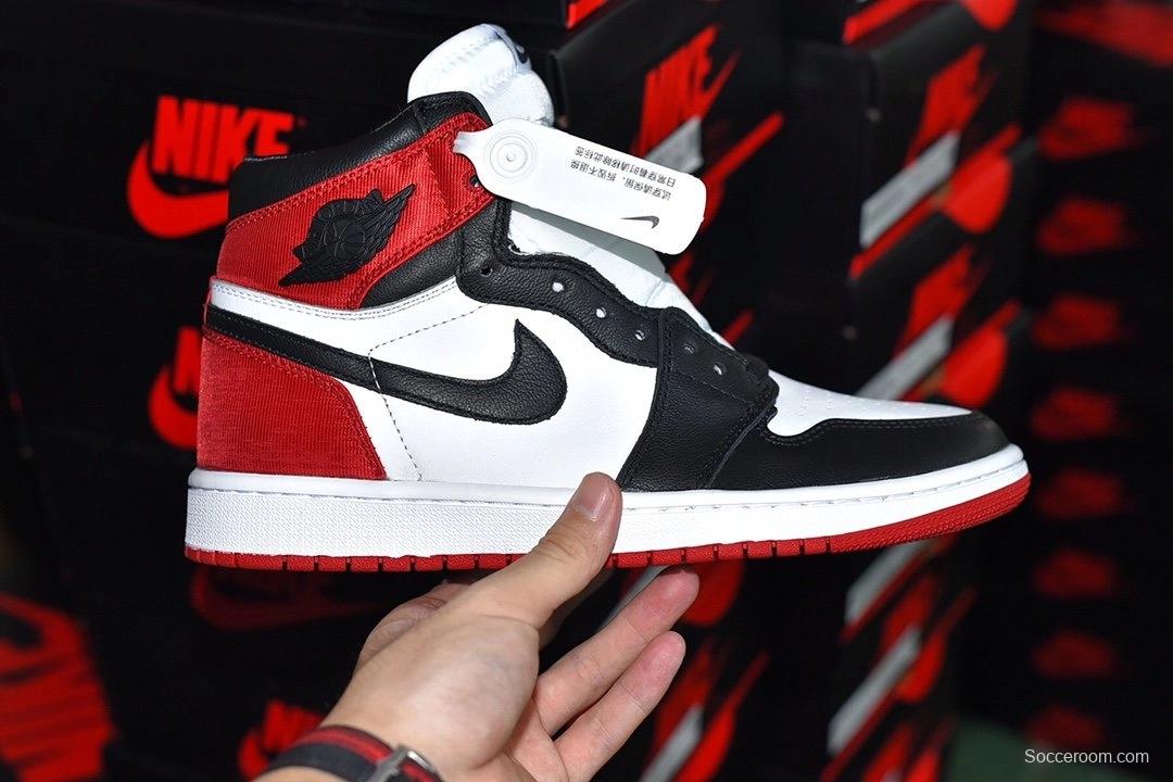 Air Jordan 1 Satin Black Toe