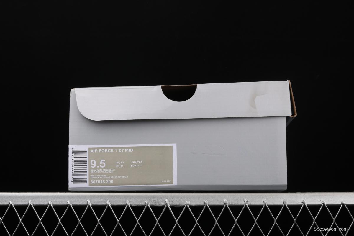 Reigning Champ x NIKE Air Force 1x 07 Mid defending champion 3M reflective sports leisure board shoes 807618-200