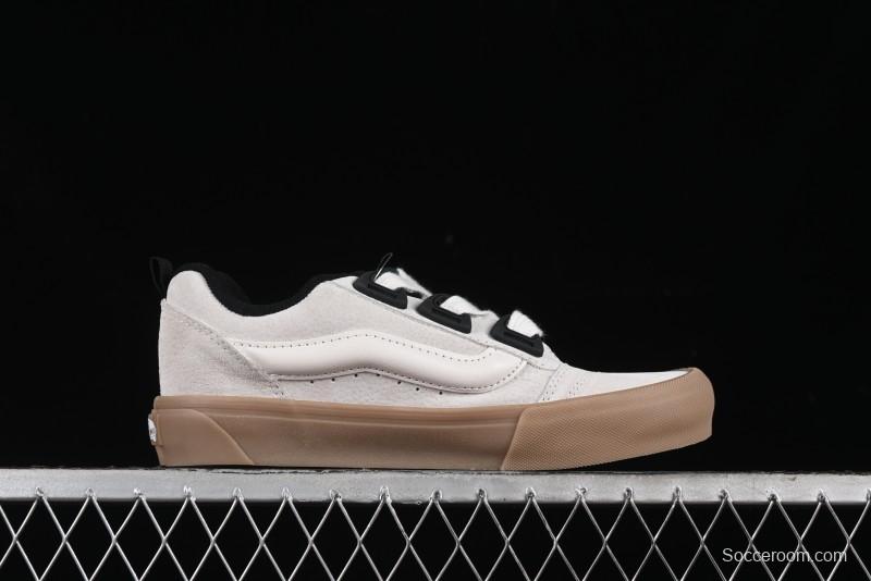 Vans Classics Knu Skool Retro Sneakers with Enlarged Toe and Thickened Tongue - VN000CZUVE1