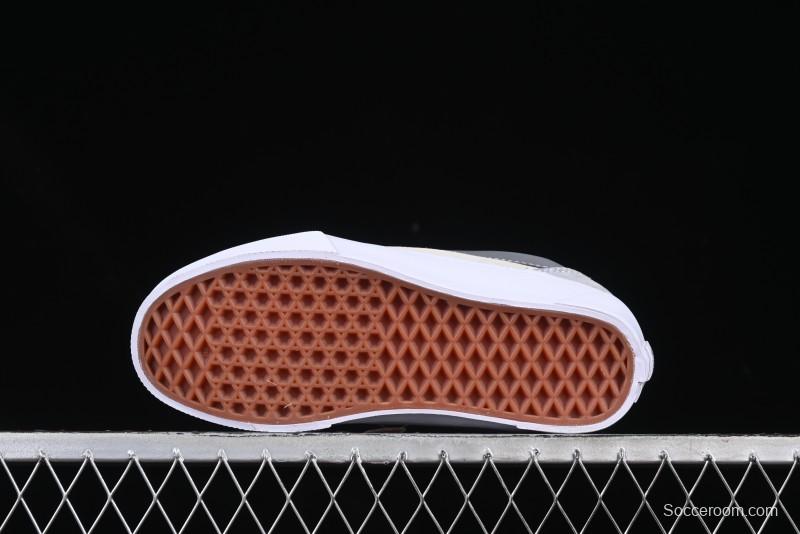 Vans Knu Skool Low-Top Retro Chunky Sneakers - VN000D22BH7