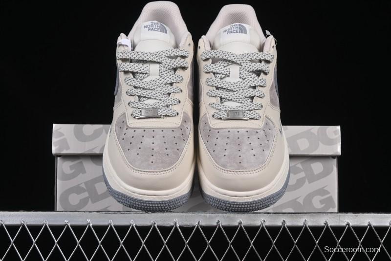 Nike Air Force 1 '07 Low The North Face Collaboration Patchwork Pigskin Red Tail Casual Sneakers - XZ6188-649