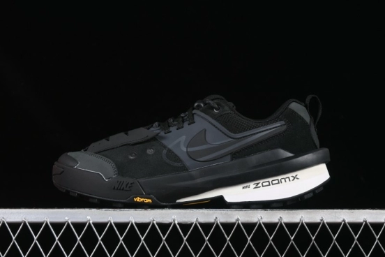 Nike Sacai Zegamadome SP Low-Top Lifestyle Sneakers with Functional Design - HQ8618-001