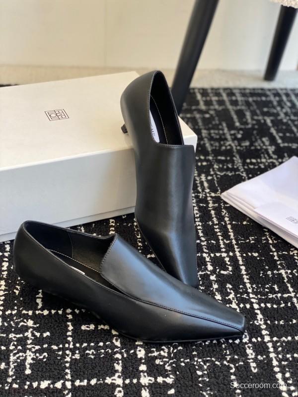 2025 Women Toteme Black Leather Slip-On Loafers