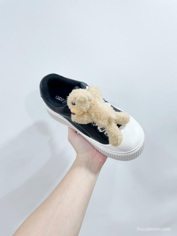 2025 Women 13DE MARZO Black White Leather Casual Sneakers Plush Toy KFY00300