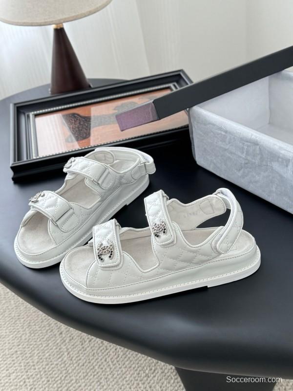 2025 Women Chanel White Leather Sandals LY00320