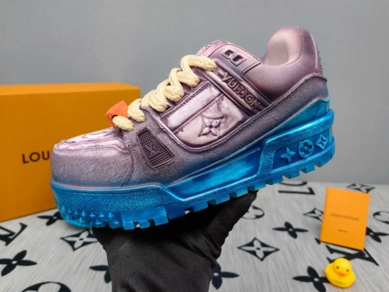 2025 Unisex Louis Vuitton Purple Blue Leather Sneakers