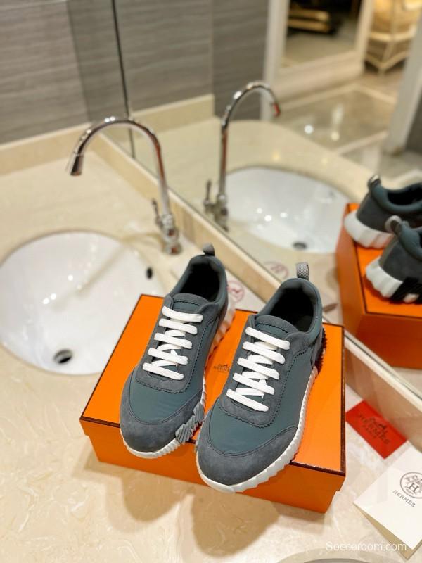 2024 Unisex Hermès Grey Imported Glossy Goat Suede Rain Cloth Sneakers MJ00320