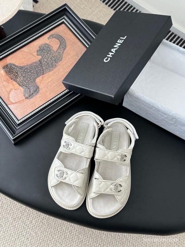 2025 Women Chanel White Leather Sandals LY00320