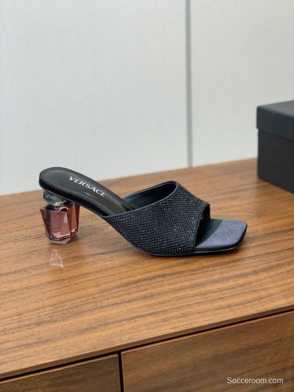 2025 Women VERSACE Black Silk Satin Slippers KFY00300