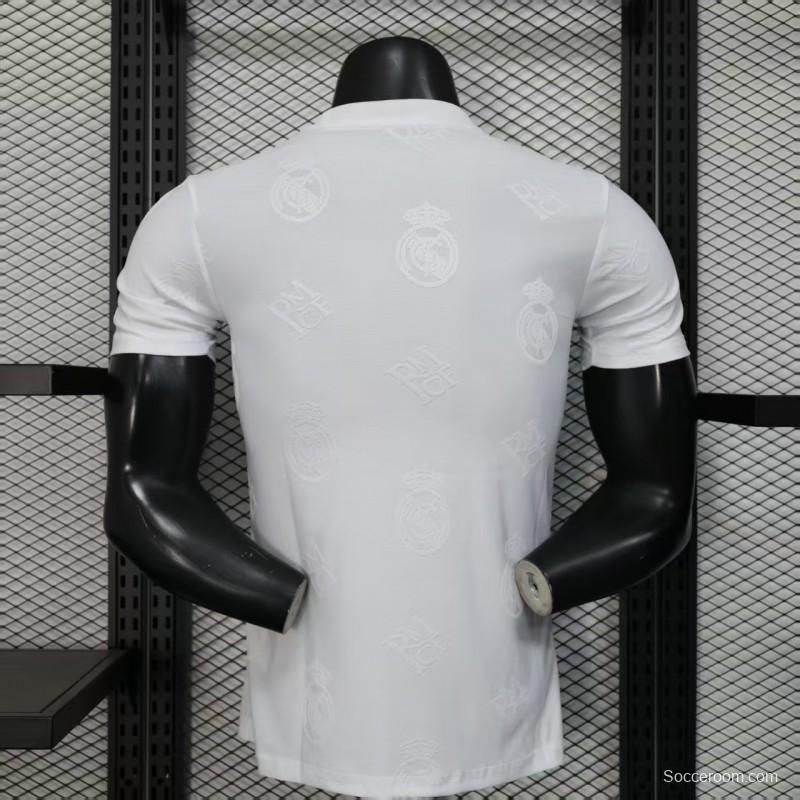 Player Version 25/26 Real Madrid White with Embossed Royal Crest Pattern Jersey