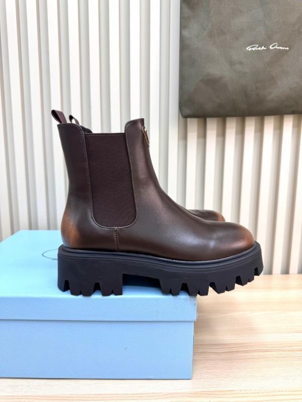 Prada Spring/Summer 2025 Platform Ankle Boots - LY0340