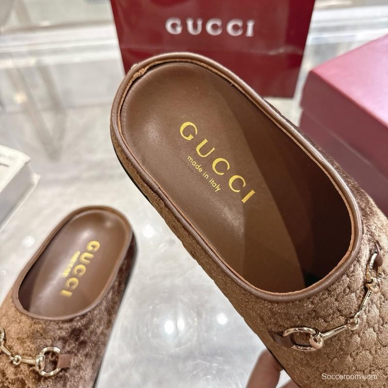 Gucci Women's Mule Velvet with Horsebit Detail - LY00240