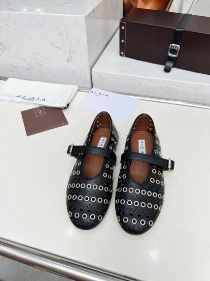 Alaia 2025/SS Perforated Ballet Flats - LY00320
