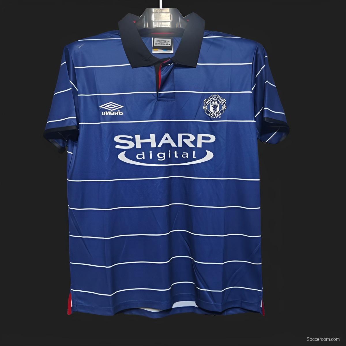 Retro 99/00 Manchester United Third Blue Jersey