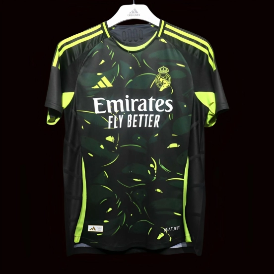 Player Version 24/25 Real Madrid Black/Green Special Pattern Pre-Match Jersey